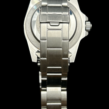 Load image into Gallery viewer, UNDERLINE GMT UAE