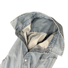 Carica l'immagine nel visualizzatore di Gallery, DENIM CHAMBRAY SHIRT