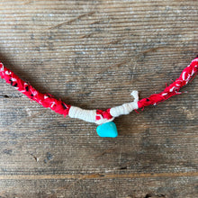 Carica l'immagine nel visualizzatore di Gallery, PAMPELONNE RED Necklace
