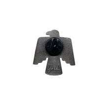 Carica l'immagine nel visualizzatore di Gallery, NATIVE Eagle Pin - Spilla