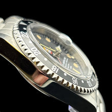 Carica l&#39;immagine nel visualizzatore di Gallery, UNDERLINE GMT UAE BLACK BEZEL
